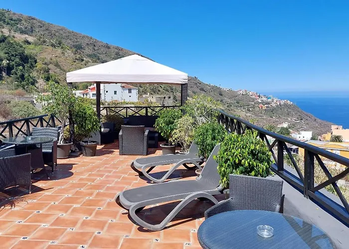 Aptos Monasterio De San Antonio 6 דירה *